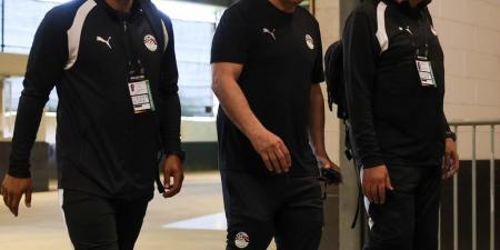 وصول لاعبى منتخب مصر إلى ملعب هينتنجتون لمواجهة البرازيل.. صور