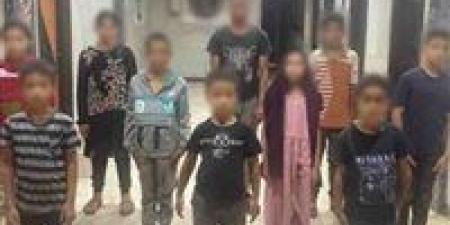 بصحبتهم 11 حدثا.. ضبط 9 رجال وسيدة استغلوا الأطفال في التسول بالجيزة