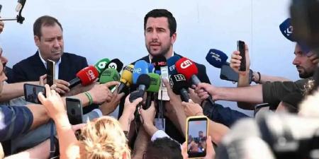 إنريكي ريكيلمي يهنئ فلورنتينو بيريز بعد خسارة انتخابات رئاسة ريال مدريد