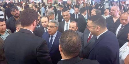 إقبال جماهيري على المعرض العقاري في دمياط