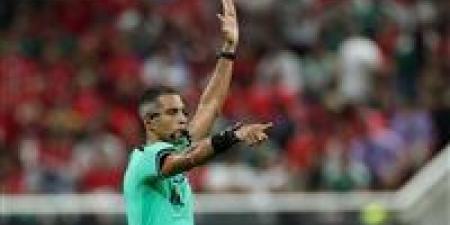 الظهور الثانى.. أمين عمر وأبو الرجال ضمن طاقم حكام مباراة العراق والنرويج