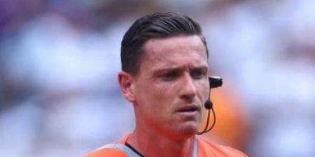 الحكم البرازيلي والـVAR يتجاهلان تطبيق تعديلات فيفا فى طرد مدافع بلجيكا