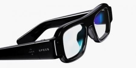 سناب تطلق نظارة Specs للواقع المعزز بشاشة مدمجة وبطارية تدوم 20 ساعة