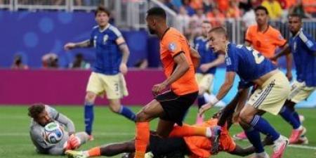 هولندا تكسر رقم البرازيل في عدد المباريات دون هزيمة بكأس العالم