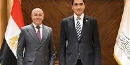 وزير الشباب والرياضة يكلف ممدوح الششتاوي مستشارا لشؤون الاستثمار