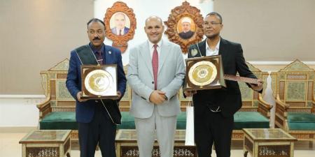 بالأسماء.. جامعة الأزهر تكرم رؤسائها السابقين الفائزين بجائزة التميز العلمي (صور)
