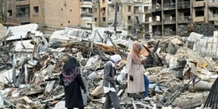 إسرائيل تستهدف عائدين إلى منازلهم جنوبي لبنان