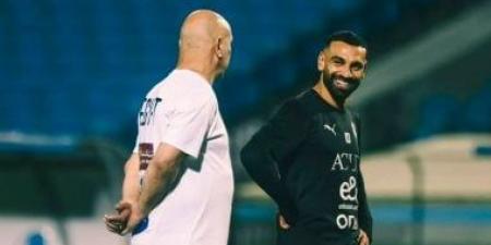 خالد الدرندلى: محمد صلاح سيلحق بمباراة أستراليا.. ولا خلافات بينه وبين حسام حسن