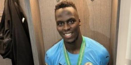 ميندي يصل السعودية للعلاج بعد إصابته مع منتخب السنغال بكأس العالم