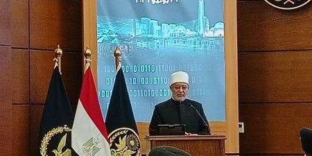 مفتي الجمهورية: القيم الدينية أساس بناء الإنسان.. ولا تعارض بين الإسلام والهوية الوطنية