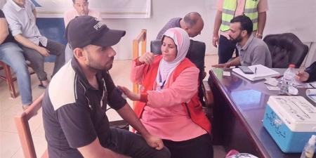 قافلة طبية بالمحلة الكبرى للكشف المبكر عن الأمراض المزمنة والاعتلال الكلوي