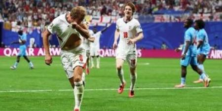 كين يقود إنجلترا إلى دور الـ 16 في كأس العالم بثنائية ضد الكونغو الديموقراطية.. صور