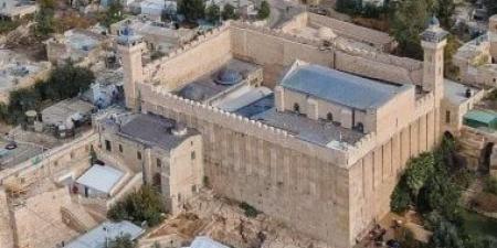 مدير الحرم الإبراهيمي: الاحتلال يُغير معالم "الصحن المكشوف"