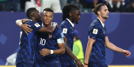 منتخب فرنسا يكتسح السويد بثلاثية ويتأهل لثمن نهائي كأس العالم