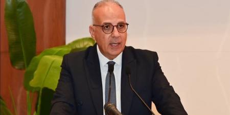 وزير الري يوجه بتكثيف أعمال تطهير الترع والمصارف وتطبيق القانون على المخالفين