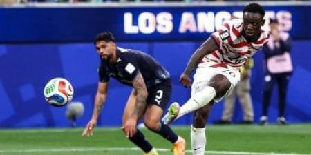 الطرد يحرم أمريكا من جهود بالوجون أمام بلجيكا فى المونديال