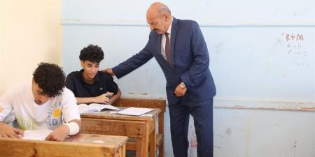بدء امتحاني الكيمياء والجغرافيا للثانوية العامة 2026