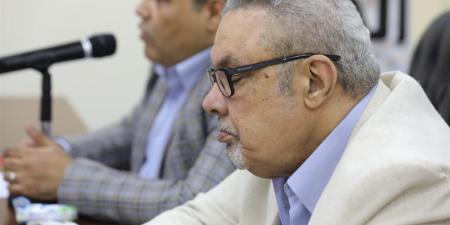 يسري عبد الله: أحمد صبري أبوالفتوح قدم منجزًا سرديًا يخصه بلا ضجيج أو افتعال