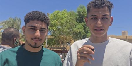الجغرافيا سهلة والكيمياء صعبة.. آراء طلاب الثانوية العامة بالوادي الجديد حول الامتحانات