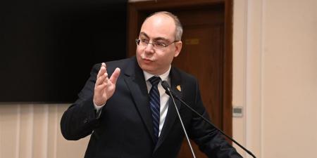 النائب محمد رشوان: ظهور الرئيس السيسي بالزي العسكري خلال افتتاح "الأوكتاجون" رسالة قوة