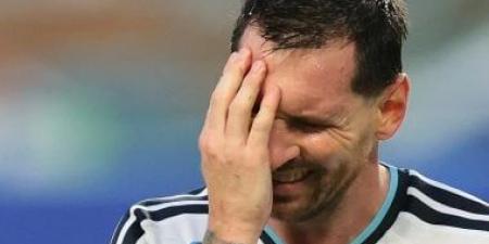 بعد إصابة الرأس.. هل يواجه ميسي مصير حسام عبد المجيد بمنع اللعب وفقا لقواعد الفيفا؟