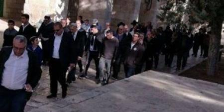 مستوطنون يقيمون بؤرة استيطانية قرب جبع شمال شرق القدس