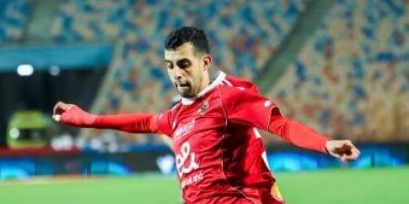 الأهلي يتواصل مع سفارة النمسا لإنهاء إجراءات سفر بلعمري لإجراء جراحة الصليبي