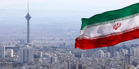 إيران تعلن ضبط دبلوماسيين فرنسين خططوا لتأسيس شبكات سرية وتواصل خفي