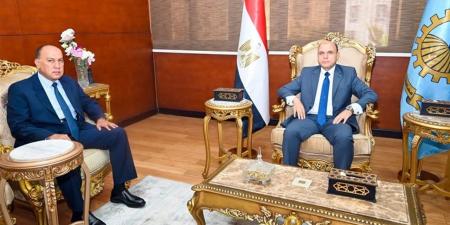 محافظ الغربية يستقبل مساعد وزير الداخلية لمنطقة وسط الدلتا لبحث دعم الأمن والاستقرار