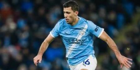 مانشستر سيتي يرفض ثالث عروض برشلونة لضم رودري ويطالب بـ80 مليون يورو