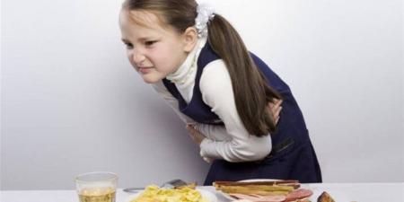 التسمم الغذائي في الصيف.. أبرز الأعراض والأطعمة الأكثر عرضة للتلف