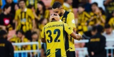 يوسف النصيري يقود اتحاد جدة ضد القادسية