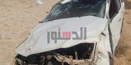 إصابة سكرتير عام مطروح ومدير مكتبة وسائقه في حادث انقلاب سيارة