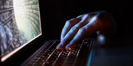 عاجل.. توقف التيار.. قراصنة مرتبطون بإيران يخترقون محطة كهرباء بريطانية