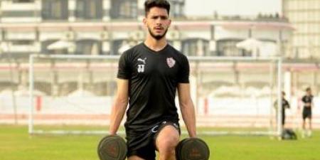 حسام أشرف الأقرب لقيادة هجوم الزمالك أمام البنك الأهلي على حساب ناصر منسي