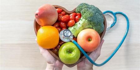 أطعمة تساعد على خفض الكوليسترول.. خيارات صحية يمكن إضافتها للنظام الغذائي