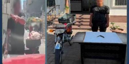 ضبط قائد دراجة نارية بالإسكندرية لقيادته عكس الاتجاه والتعدى على سائق بسلاح أبيض