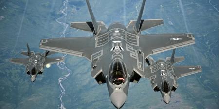 بولندا وفنلندا تقودان تحول أوروبا عن المقاتلات الروسية نحو F-35 الأمريكية