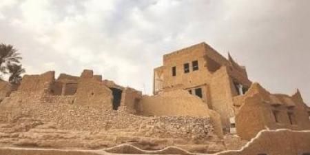 "بيت عيسى".. حين تستعيد عرقة ذاكرتها بين الطين والنخيل