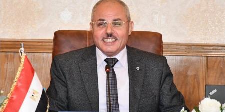 وفد أكاديمية العلوم الاجتماعية الصينية يزور معهد كونفوشيوس بجامعة القناة