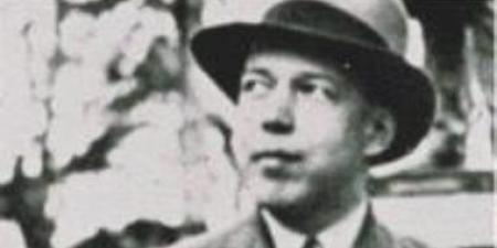قصة الروائى الفنلندى ميكا فالترى وسنوحى المصرى