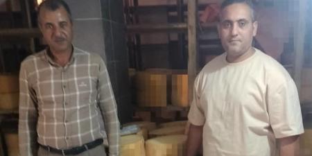 ضبط مصانع غير مرخصة ومواد غذائية مجهولة المصدر بدمنهور