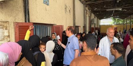نائب وزير الصحة يتفقد منشآت المنيا الطبية ويوجه بتحسين الخدمات
