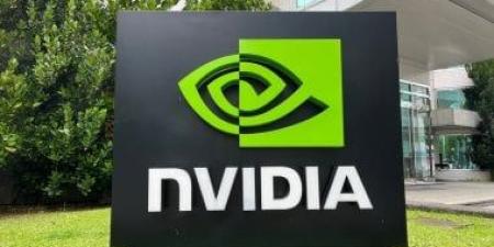 Nvidia تبدأ الإنتاج الضخم لشريحة Groq 3 LPX لنماذج الذكاء الاصطناعي