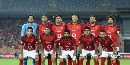 أداء الأهلي لا يرضي جماهيره.. سمر صلاح تكشف أسباب تراجع الفريق