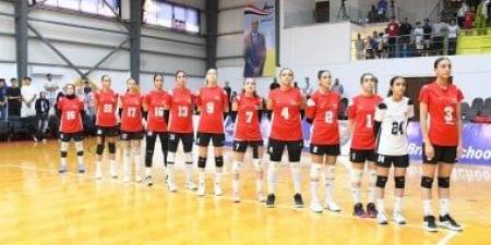 منتخب مصر لناشئات الطائرة يتوج بذهبية البطولة العربية بعد الفوز على الجزائر