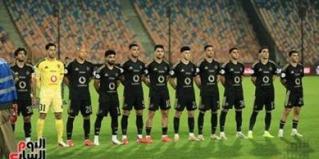 عموتة يطمئن على ظهير الأهلي قبل خوضه أولى فقرات التأهيل من الصليبي