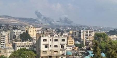 غارات إسرائيلية متتالية على جنوب لبنان وشهيد وإصابات بانفجار من مخلفات العدوان