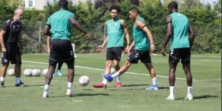 الظهور الأول يقترب.. مصطفى محمد يشارك فى مران كونيا سبور قبل مباراة إيرزوروم