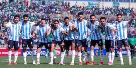 بيراميدز يوضح حقيقة حدوث أزمة بين مصطفى فتحى وموكوينا عقب استبداله أمام جورماهيا